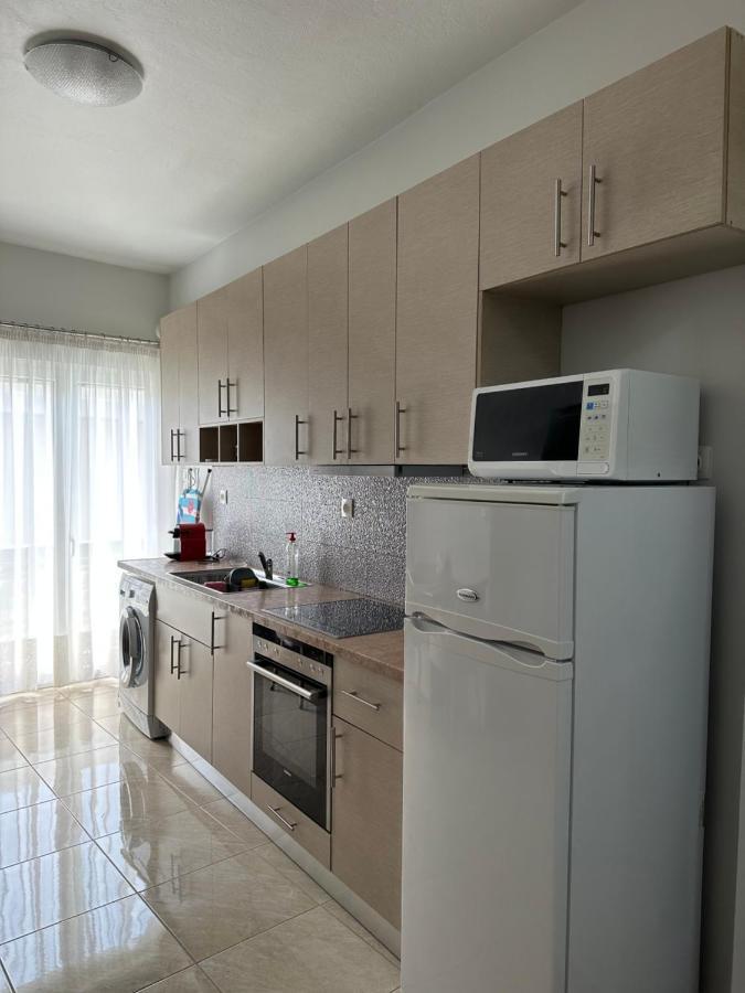 דירות אתונה Καλαισθητο Διαμερισμα Διπλα Στο Μετρο מראה חיצוני תמונה